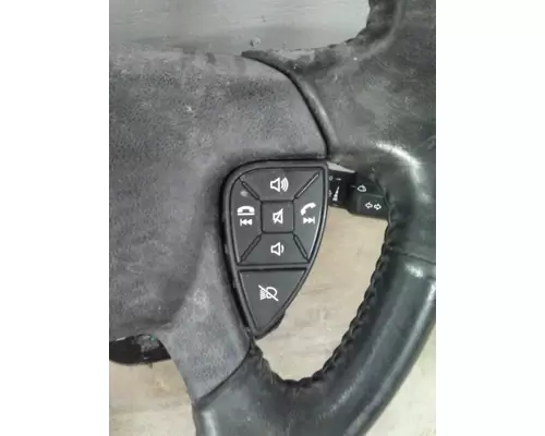 INTERNATIONAL LT STEERING WHEEL