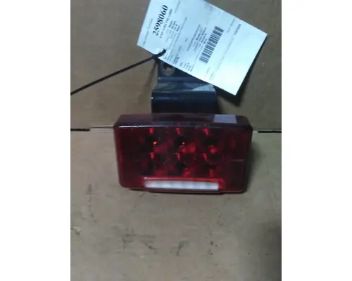 INTERNATIONAL LT STOP TURN TAIL LAMP