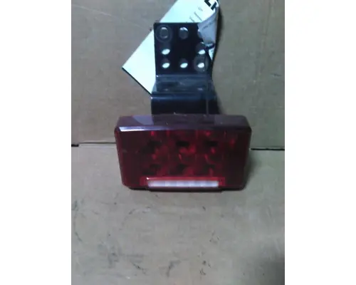 INTERNATIONAL LT STOP TURN TAIL LAMP