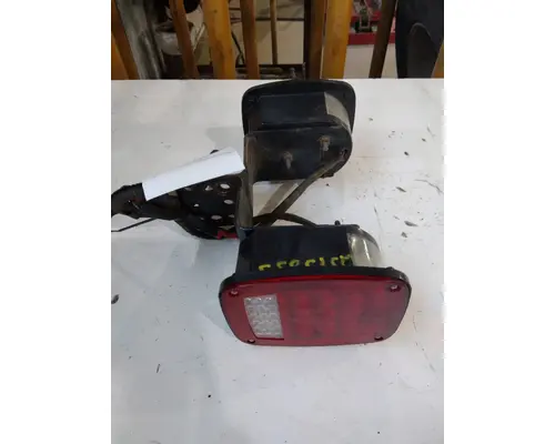 INTERNATIONAL LT STOP TURN TAIL LAMP