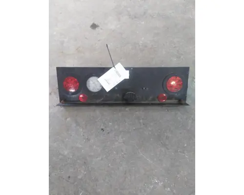 INTERNATIONAL LT STOP TURN TAIL LAMP