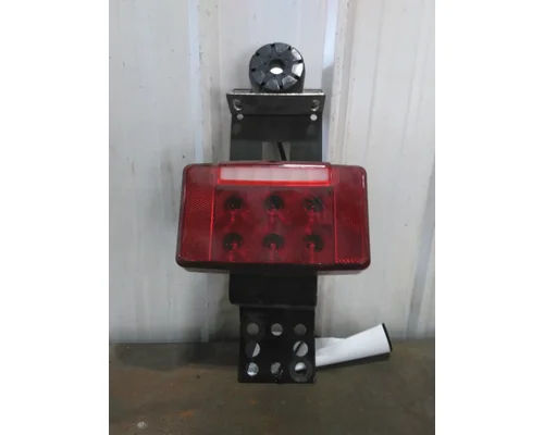 INTERNATIONAL LT STOP TURN TAIL LAMP