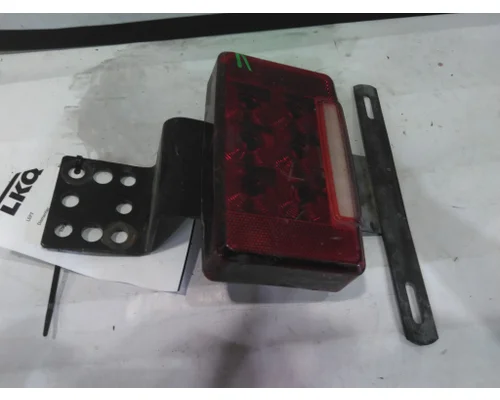 INTERNATIONAL LT STOP TURN TAIL LAMP