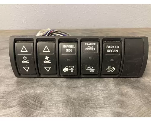 INTERNATIONAL LT SWITCH, DASH  CONSOLE