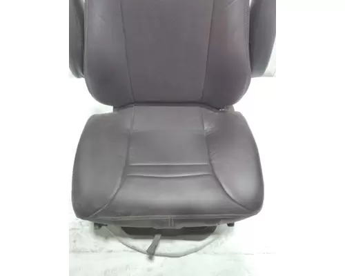 INTERNATIONAL LT Seat, Front