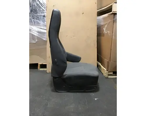 INTERNATIONAL LT Seat, Front
