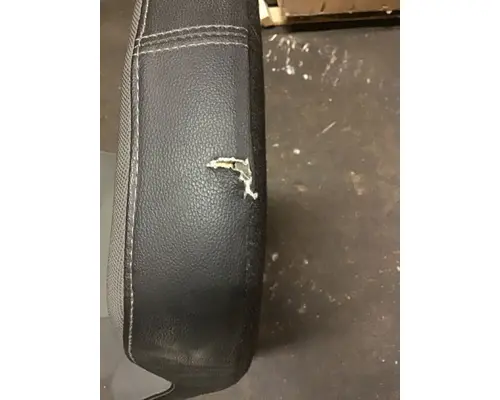 INTERNATIONAL LT Seat, Front