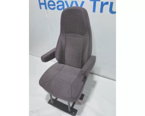 INTERNATIONAL LT Seat, Front