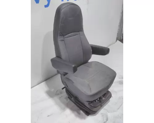 INTERNATIONAL LT Seat, Front