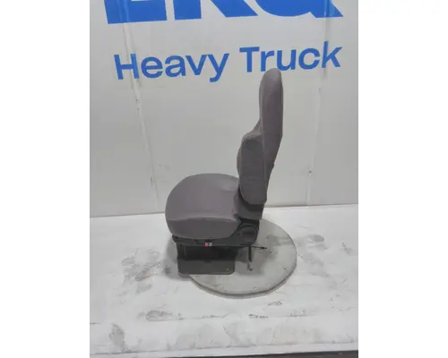 INTERNATIONAL LT Seat, Front