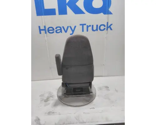 INTERNATIONAL LT Seat, Front