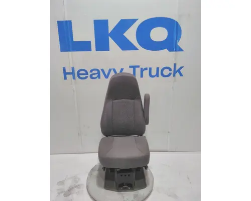 INTERNATIONAL LT Seat, Front