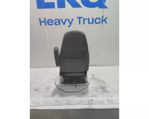 INTERNATIONAL LT Seat, Front