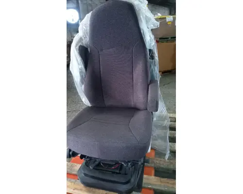INTERNATIONAL LT Seat, Front
