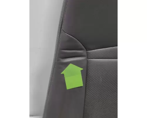 INTERNATIONAL LT Seat, Front