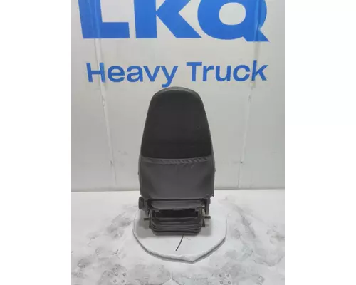 INTERNATIONAL LT Seat, Front