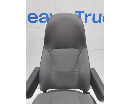 INTERNATIONAL LT Seat, Front