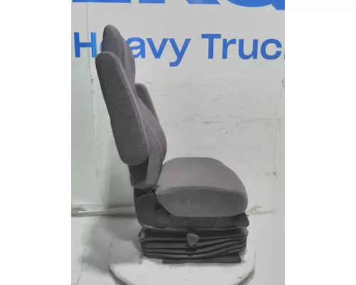 INTERNATIONAL LT Seat, Front