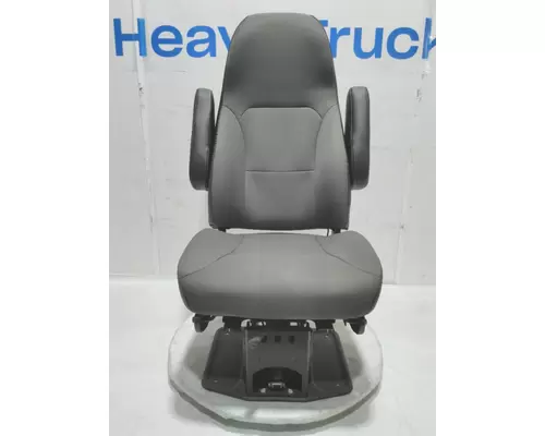 INTERNATIONAL LT Seat, Front