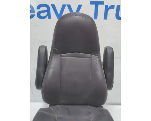 INTERNATIONAL LT Seat, Front