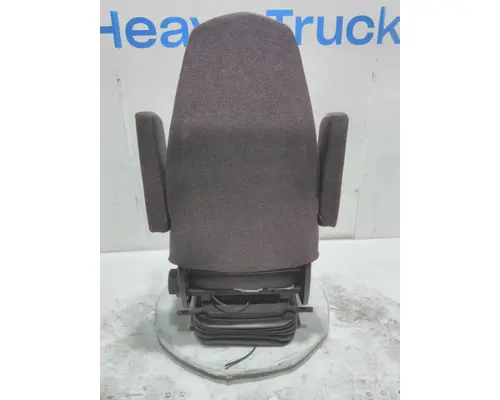 INTERNATIONAL LT Seat, Front