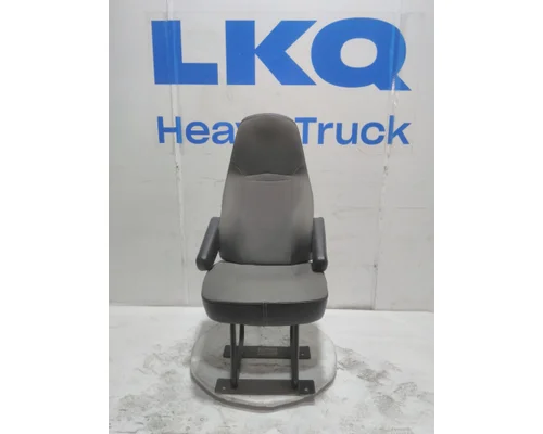 INTERNATIONAL LT Seat, Front