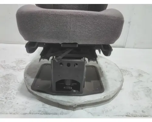 INTERNATIONAL LT Seat, Front