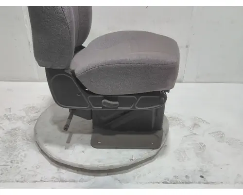 INTERNATIONAL LT Seat, Front
