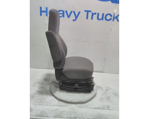 INTERNATIONAL LT Seat, Front