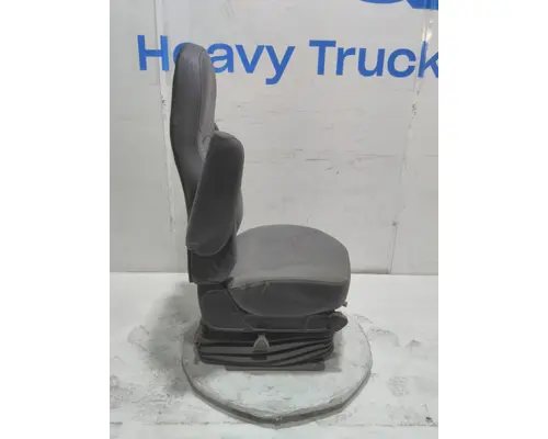 INTERNATIONAL LT Seat, Front