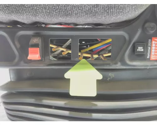 INTERNATIONAL LT Seat, Front