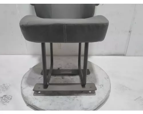 INTERNATIONAL LT Seat, Front