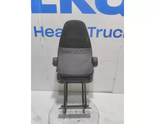INTERNATIONAL LT Seat, Front