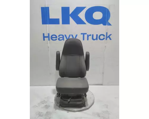 INTERNATIONAL LT Seat, Front