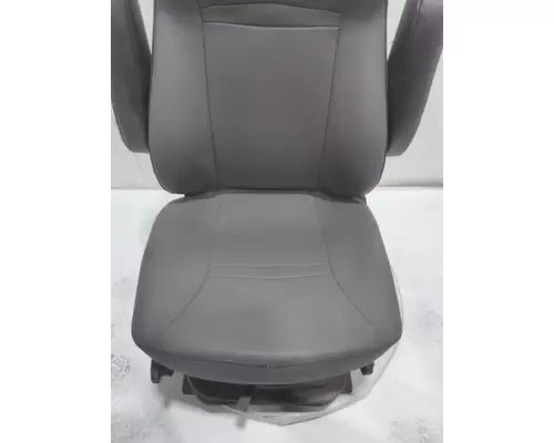 INTERNATIONAL LT Seat, Front
