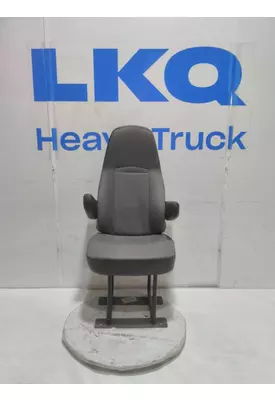 INTERNATIONAL LT Seat, Front
