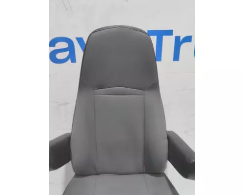 INTERNATIONAL LT Seat, Front