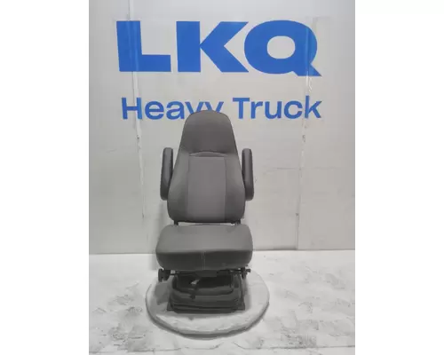 INTERNATIONAL LT Seat, Front