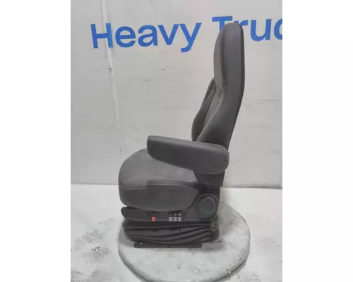 INTERNATIONAL LT Seat, Front