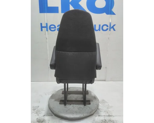INTERNATIONAL LT Seat, Front
