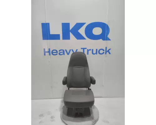 INTERNATIONAL LT Seat, Front