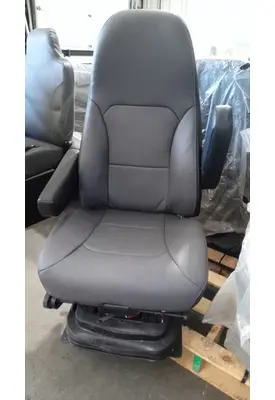 INTERNATIONAL LT Seat, Front