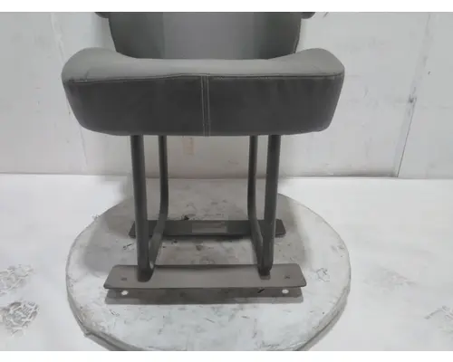 INTERNATIONAL LT Seat Assemblies