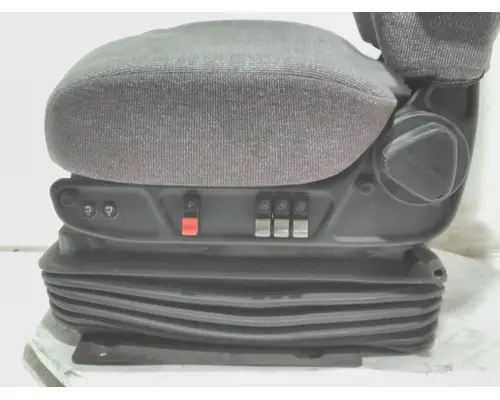 INTERNATIONAL LT Seats