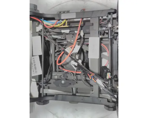 INTERNATIONAL LT Seats