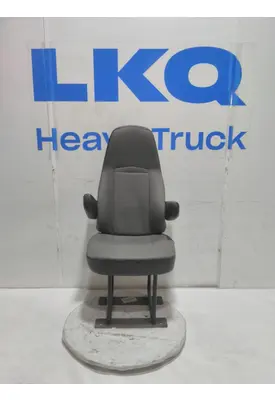 INTERNATIONAL LT Seats