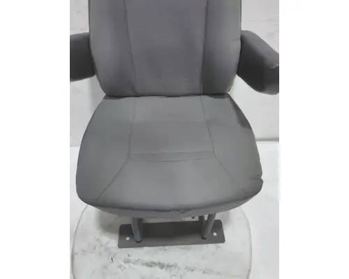 INTERNATIONAL LT Seats