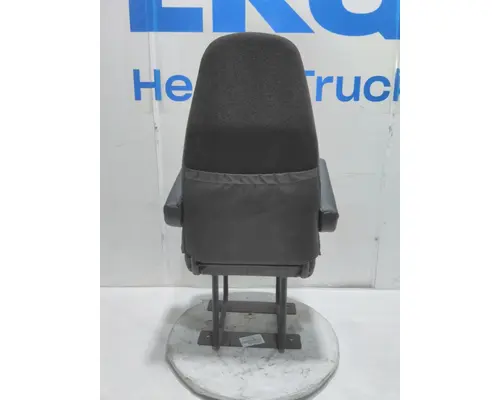 INTERNATIONAL LT Seats