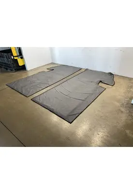 INTERNATIONAL LT Sleeper