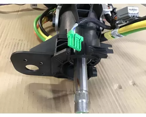 INTERNATIONAL LT Steering Column